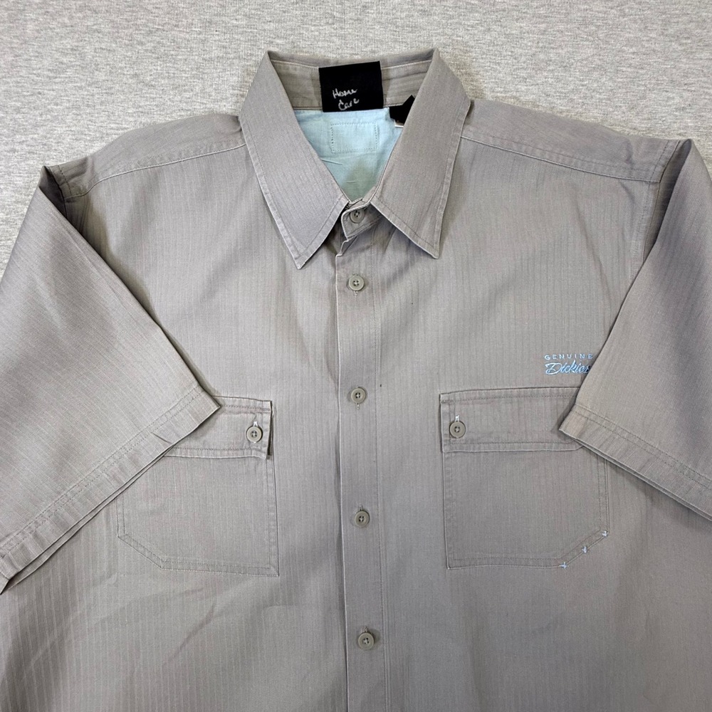Genuine Dickies Mens XL Gray Short Sleeve Button Down Work Shirt 5028-CGREYXL